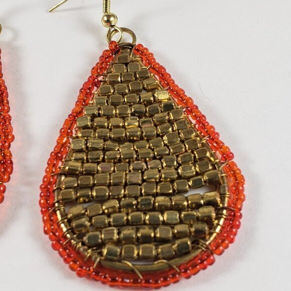 Women's Gold tone Criss-Crossed Wired Hoop - Colorful Beads Teardrop Earrings - Picture 2 of 3